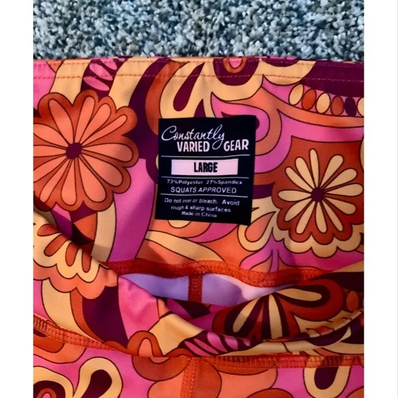 CVG CAPRI LEGGINGS. LARGE. - Picture 3 of 4